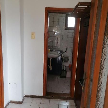 Stan Apartment Sremska Mitrovica Luaran gambar