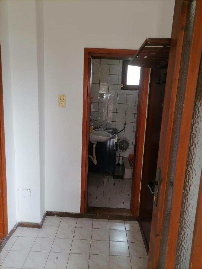 Stan Apartment Sremska Mitrovica Luaran gambar